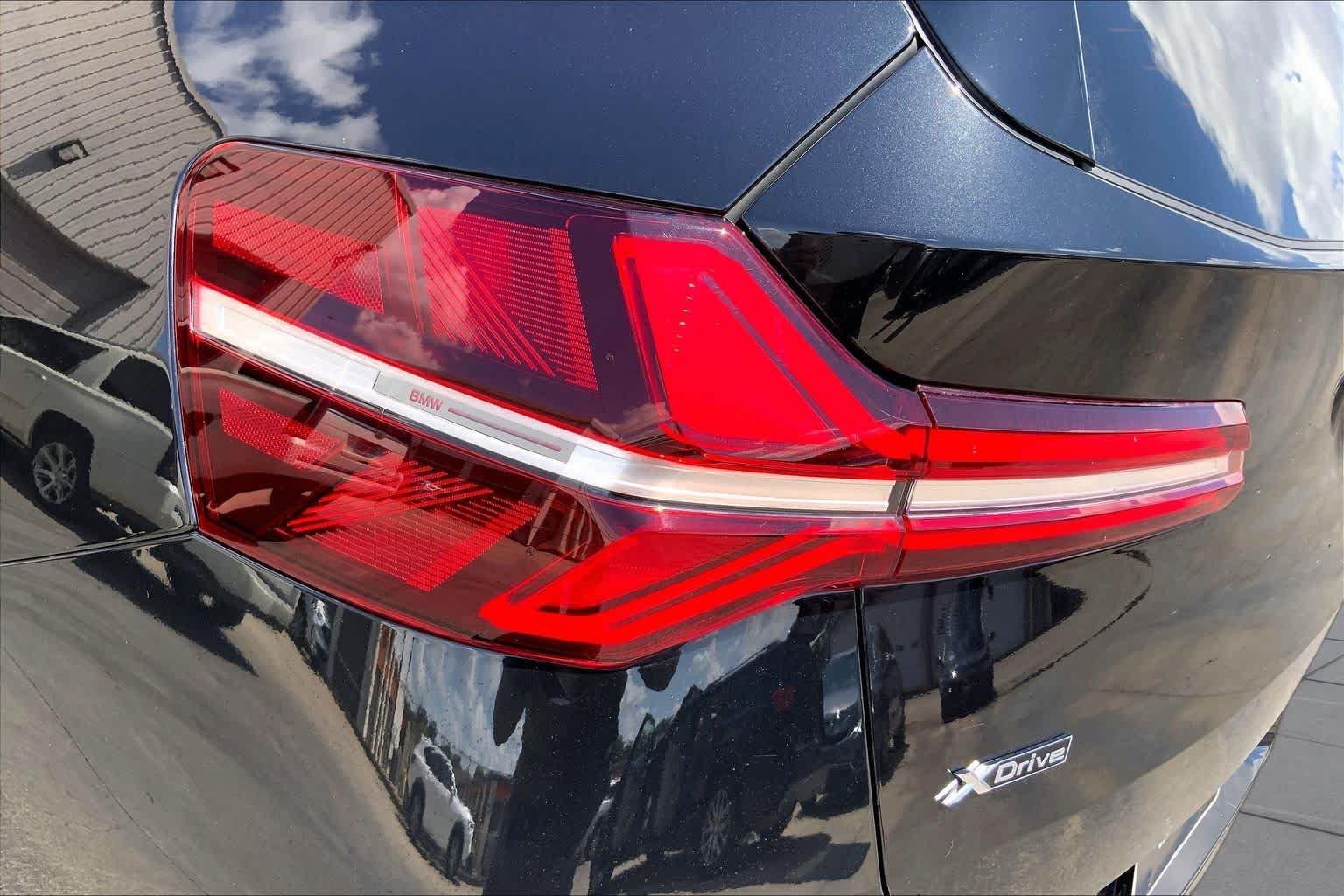 Used 2025 Black Sapphire Metallic BMW 30 xDrive image 29