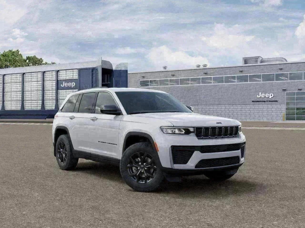 New 2026 Bright White Clearcoat Jeep Laredo image 5