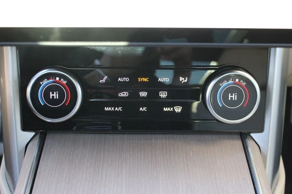 2023 Land Rover Range Rover SE - Photo 26