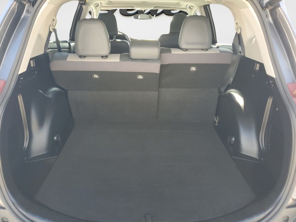 Used 2015 Gray Toyota Limited image 13