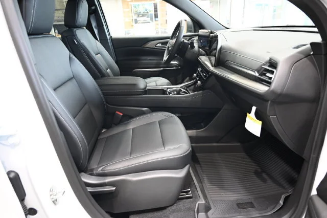 2026 Chevrolet Traverse LT - Photo 10