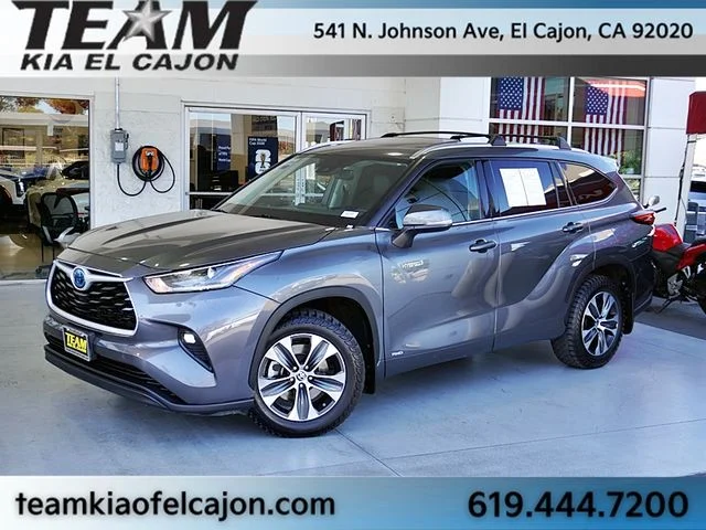 2021 Toyota Highlander Hybrid XLE