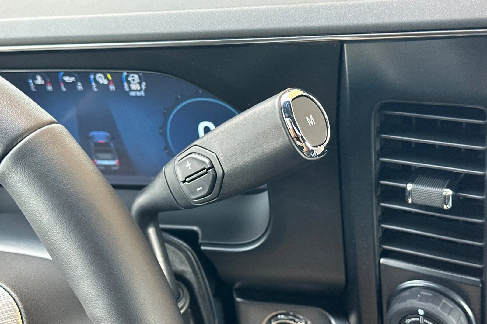 New 2026 Glacier Gray Metallic Tri-Coat Ford F-350® Platinum® image 20