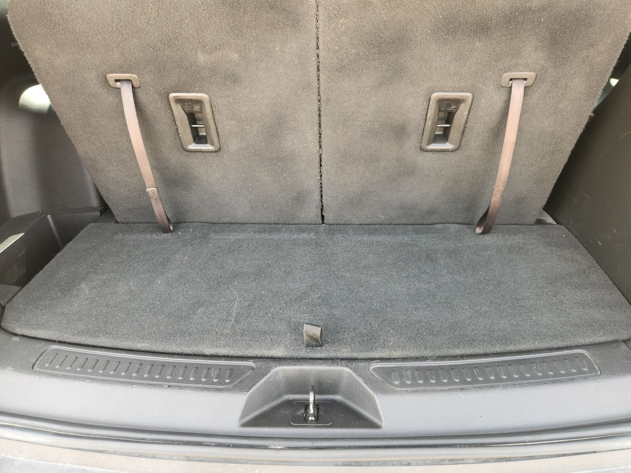 Used 2019 Summit White GMC SLT image 35