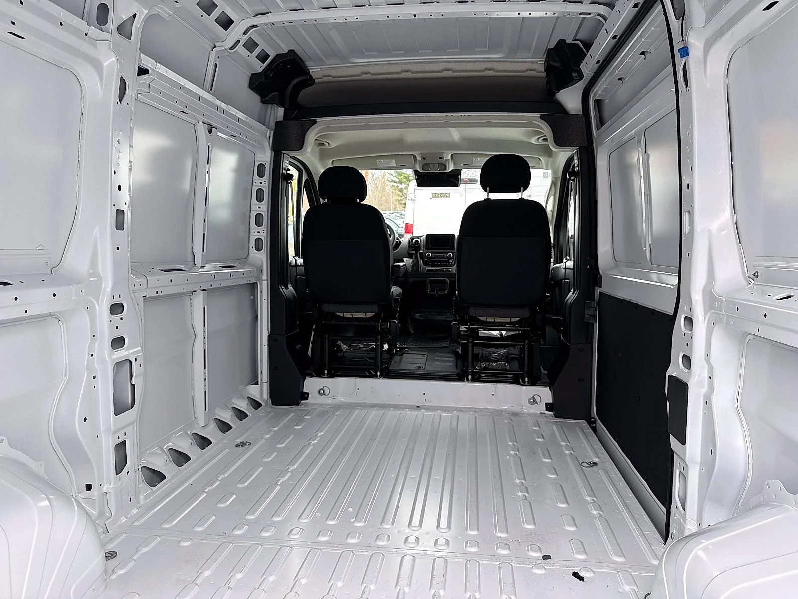 New 2026 Bright White Clear-Coat Exterior Paint RAM Tradesman image 6