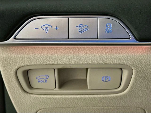 New 2026 Genesis GV80 2.5T Prestige