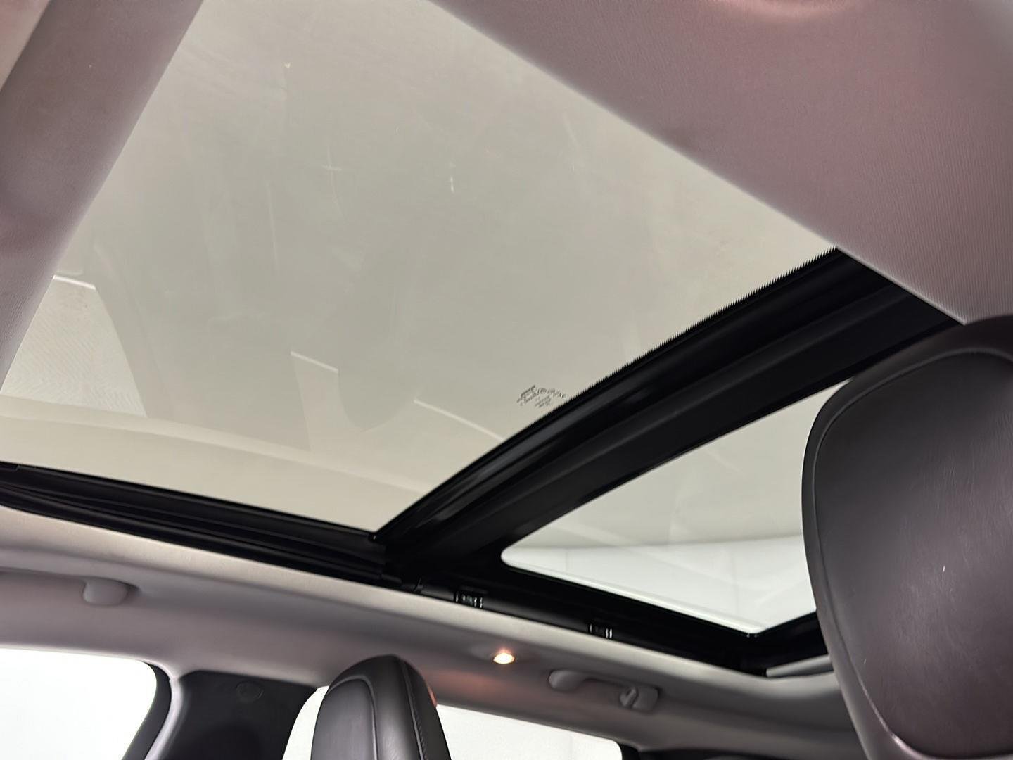 Used 2021 Sting-Gray Clearcoat Jeep Limited image 17