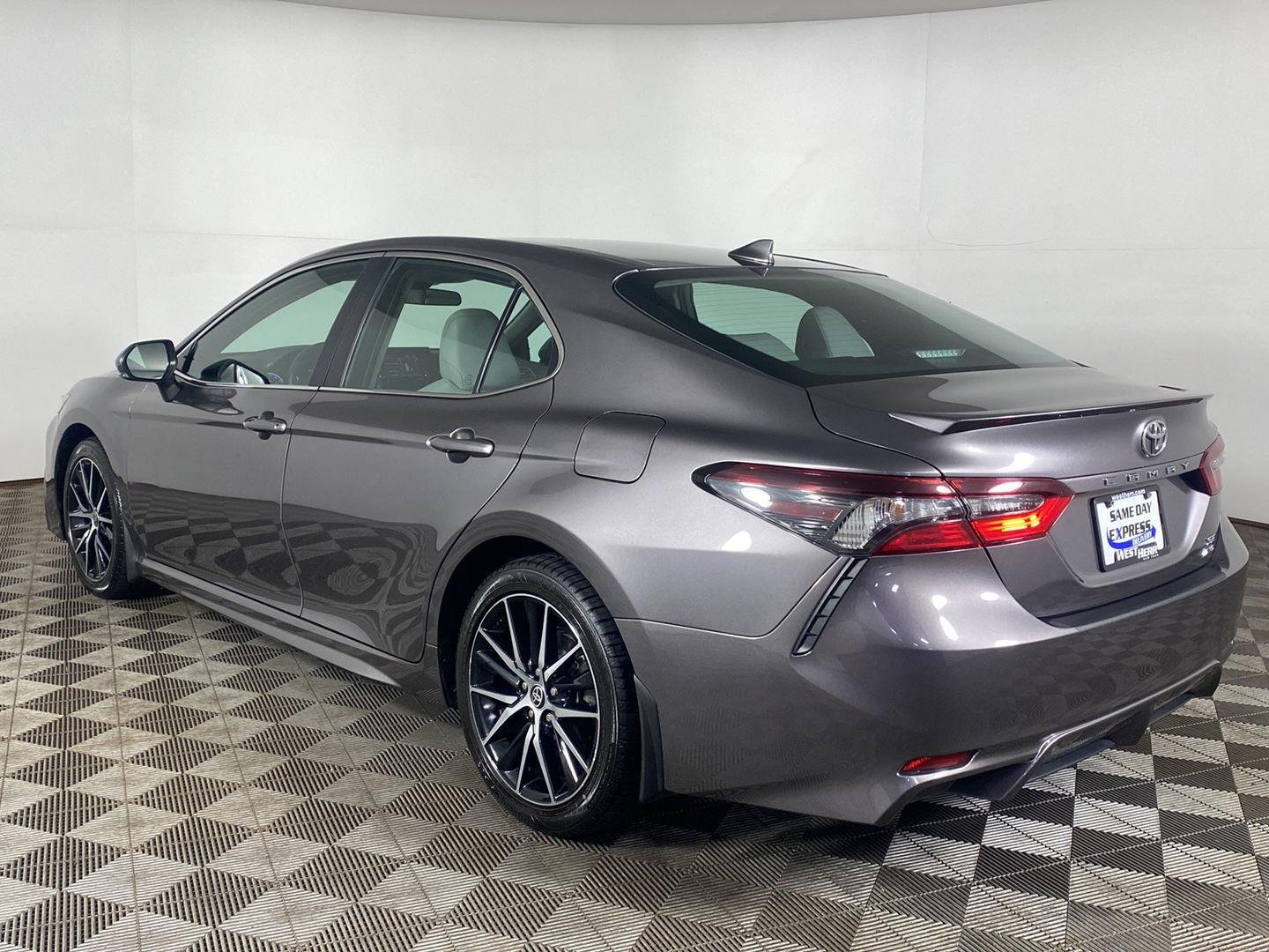 Used 2023 Predawn Gray Mica Toyota SE image 6