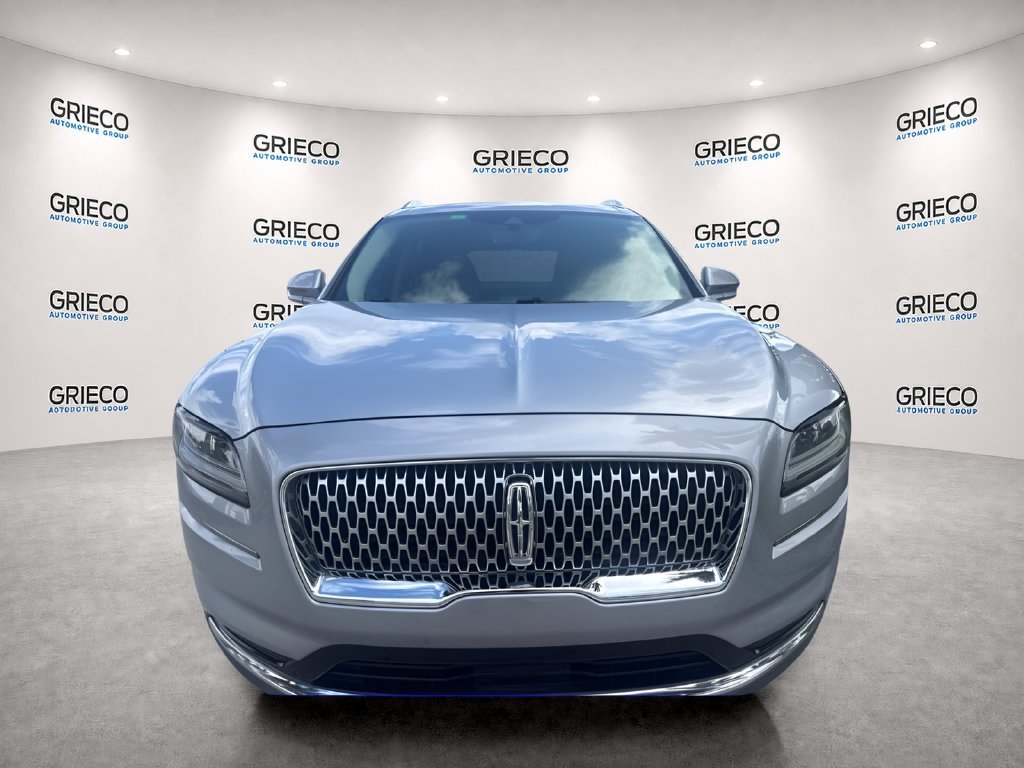 Used 2023 Silver Lincoln Standard image 3