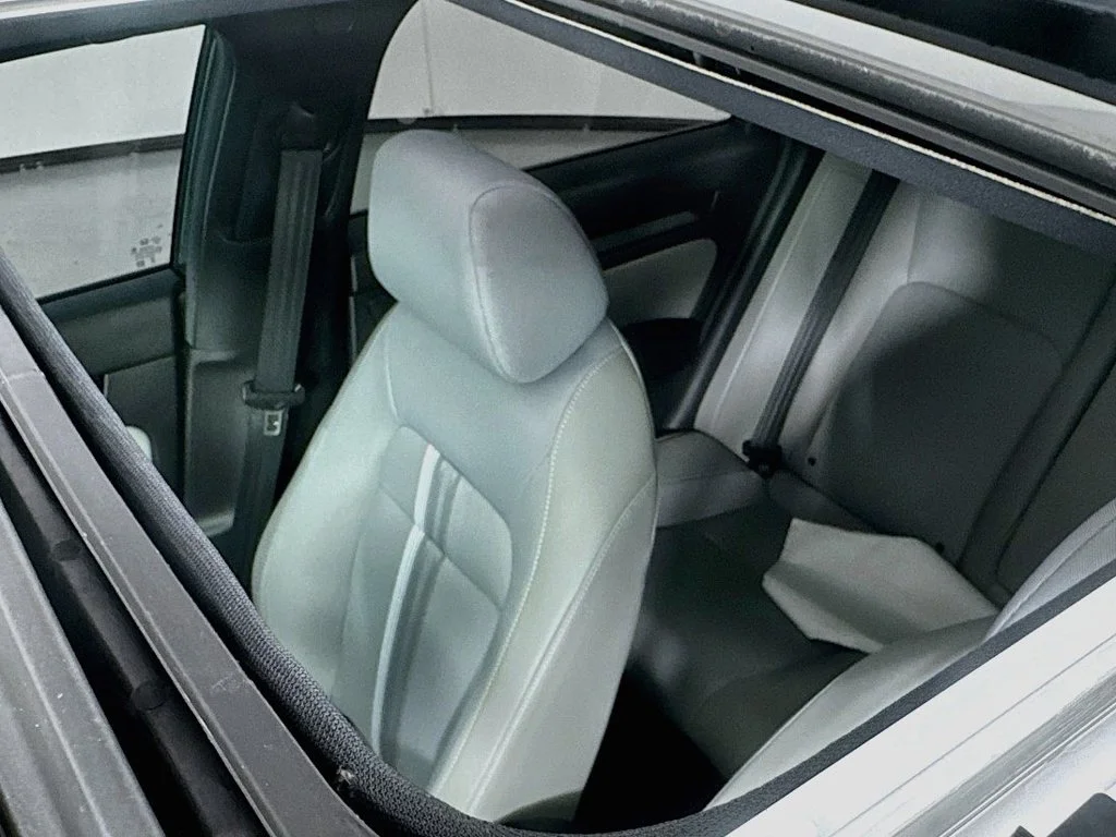 New 2027 Meteorite Gray Metallic Honda Hybrid image 31