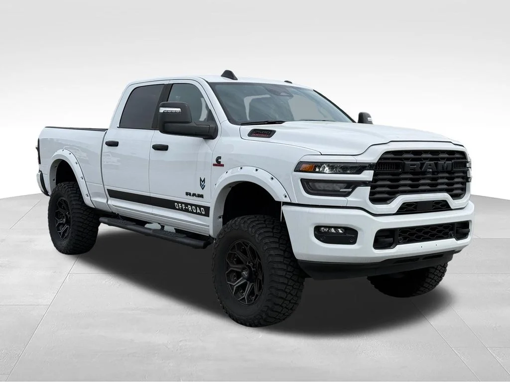 New 2025 Bright White Clearcoat RAM Big Horn image 7