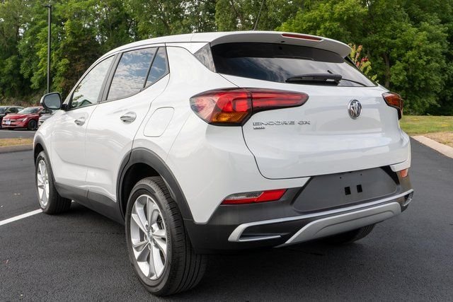 Used 2023 Summit White Buick Preferred image 8