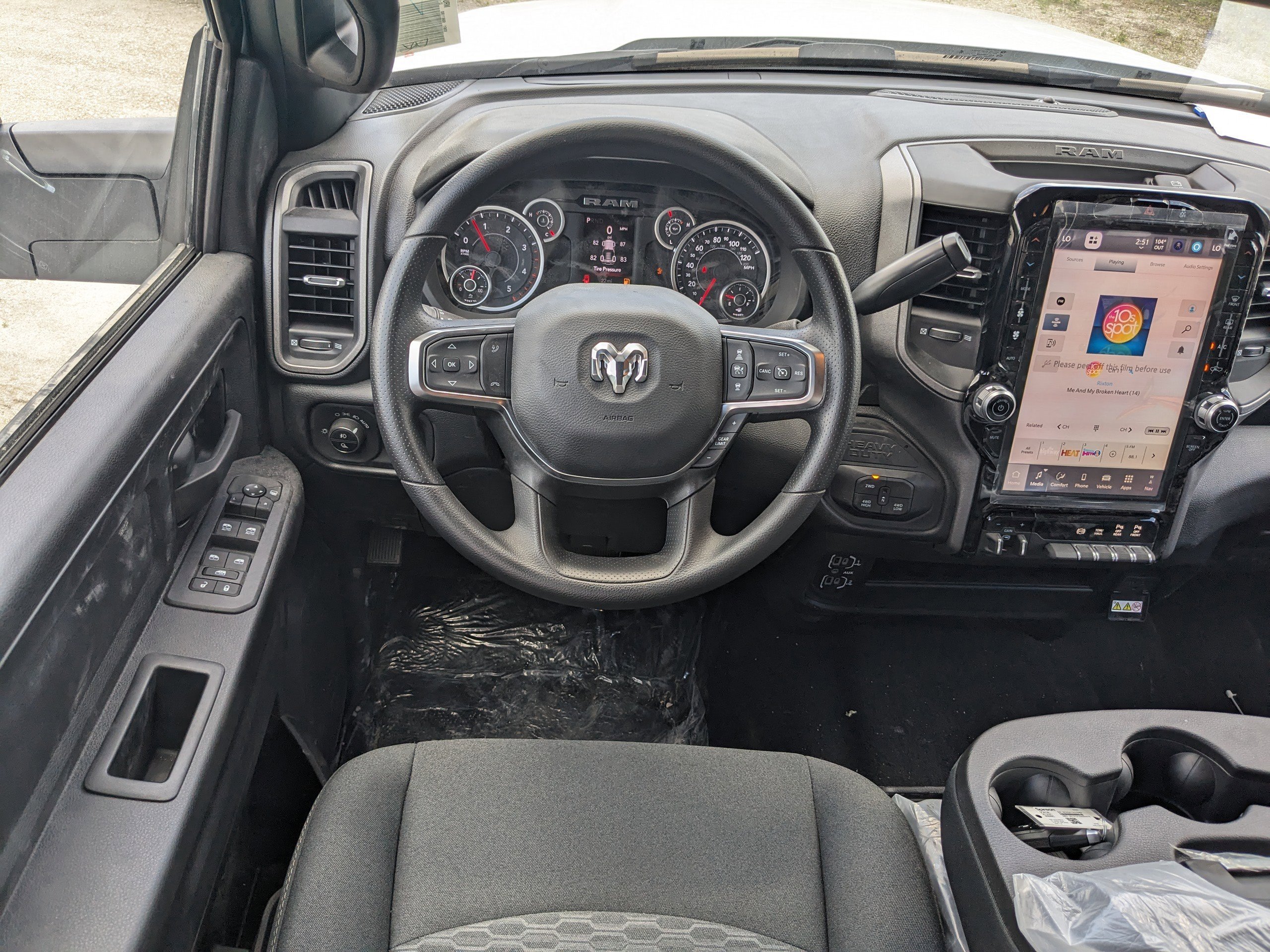 2025 RAM 2500 Tradesman - Photo 14