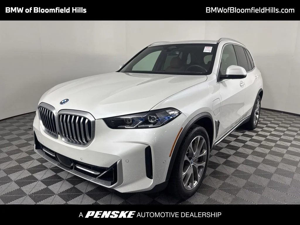 2025 BMW X5 xDrive50e's photo