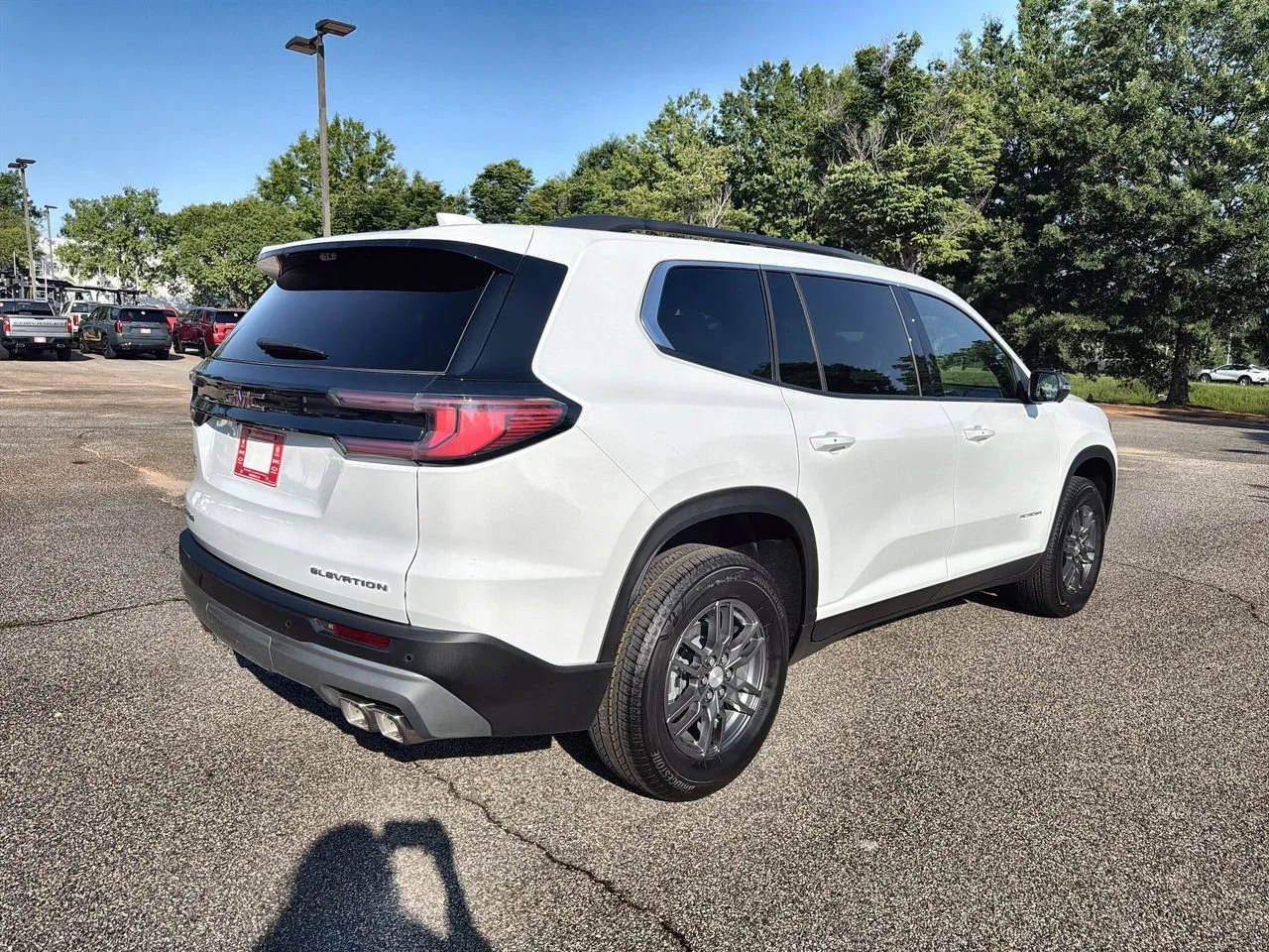 New 2026 Summit White GMC Elevation image 8