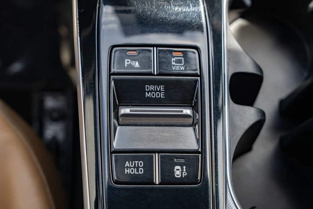 Used 2021 Gray Hyundai Limited image 20