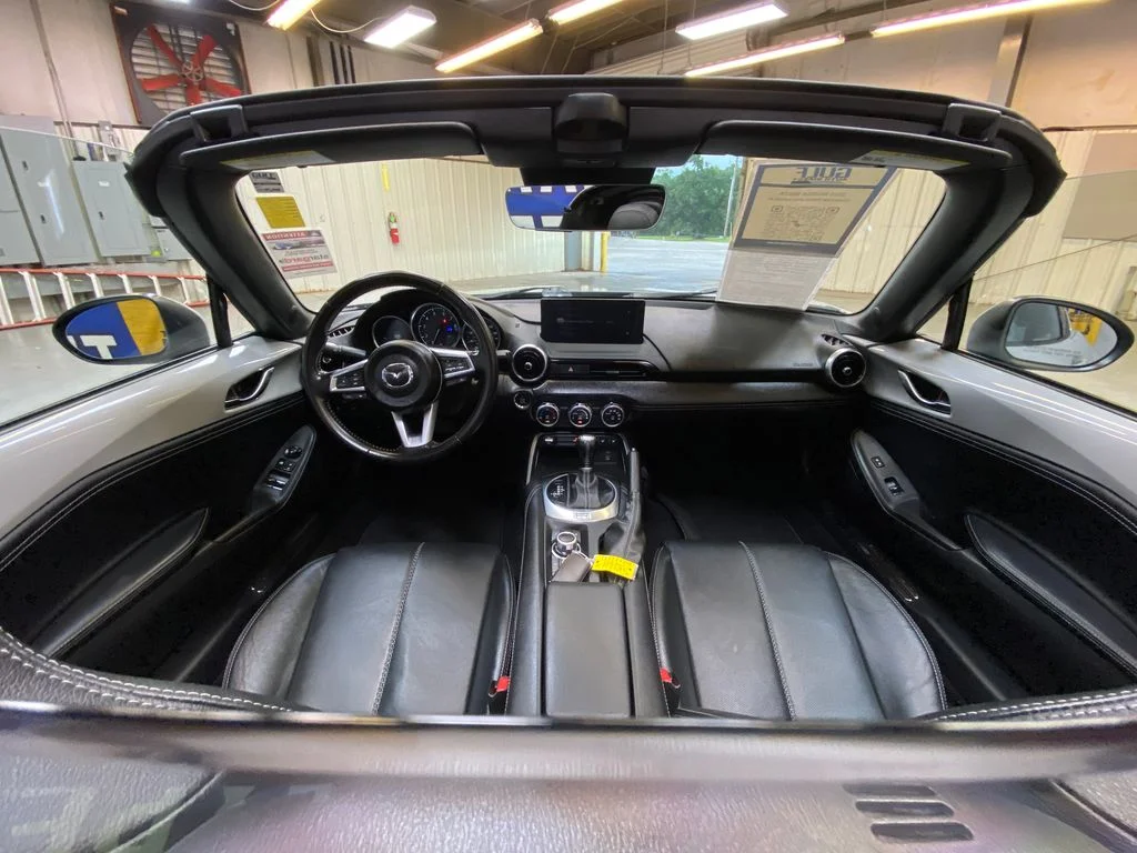 Used 2025 Gray Mazda Grand Touring image 18