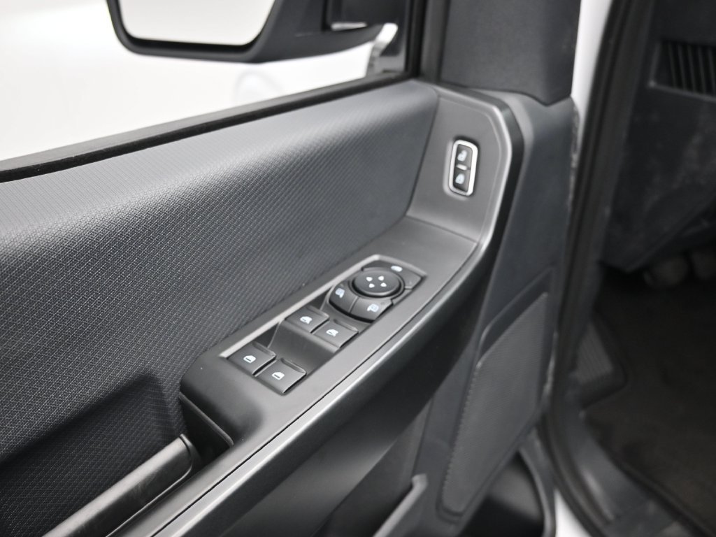 New 2026 Oxford White Ford STX image 9