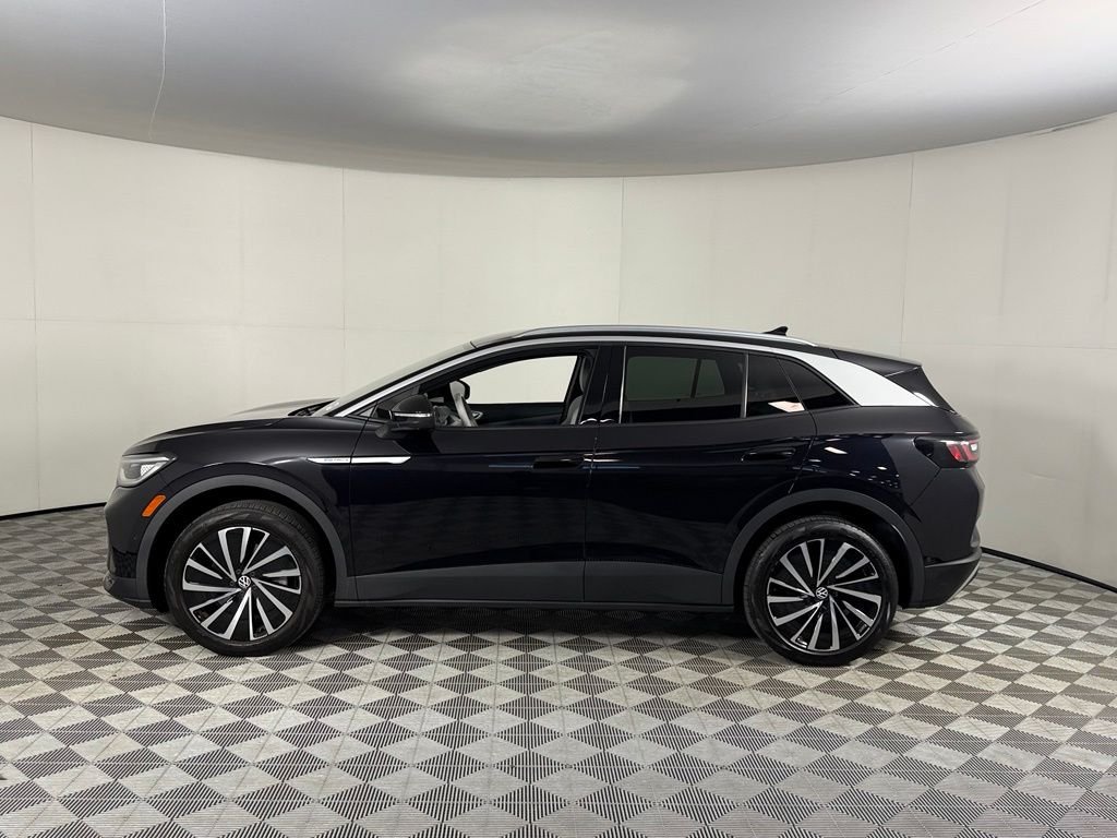 Used 2023 Black Volkswagen Pro S Plus image 9