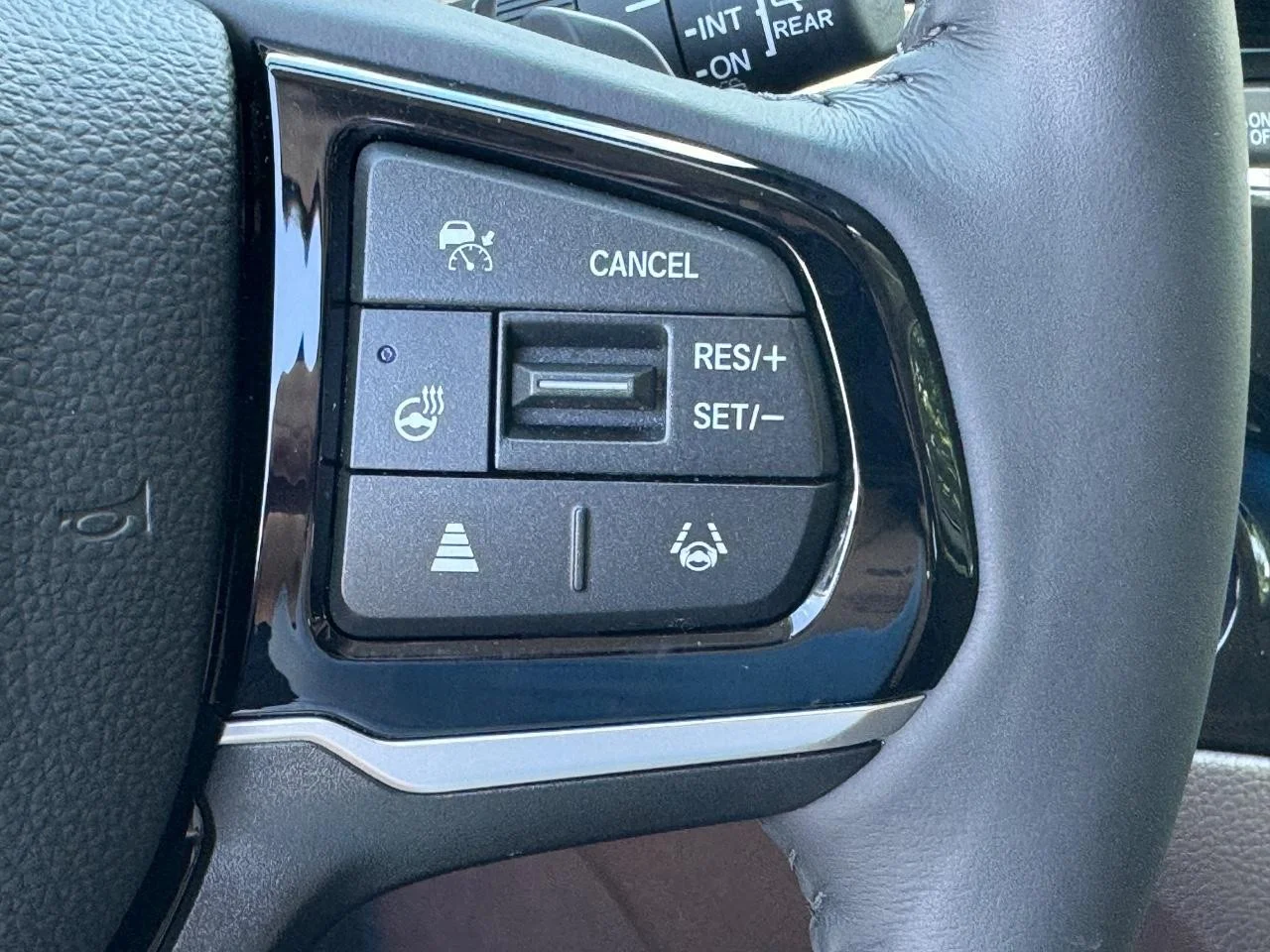 2026 Honda Odyssey Elite - Photo 24