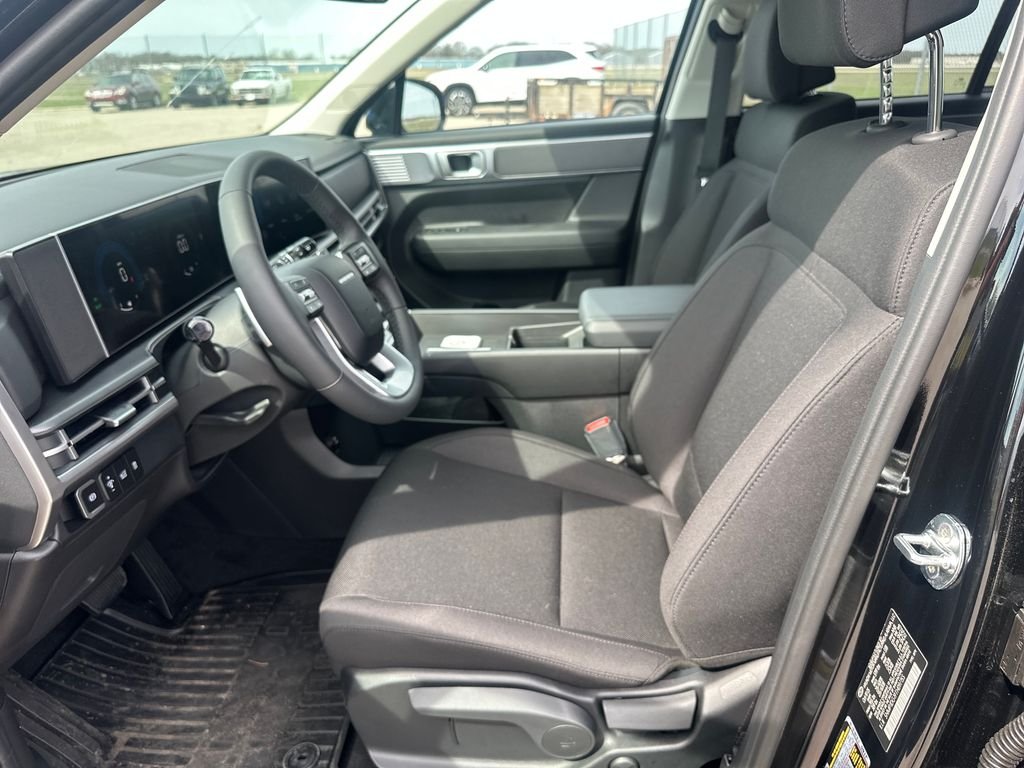 New 2026 Black Hyundai SE image 12