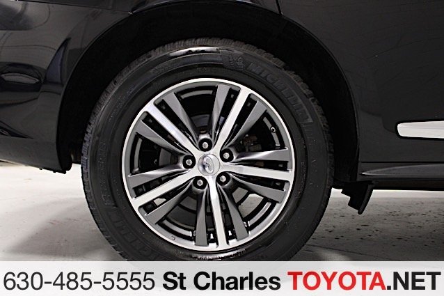 Used 2018 Black INFINITI 60 image 25
