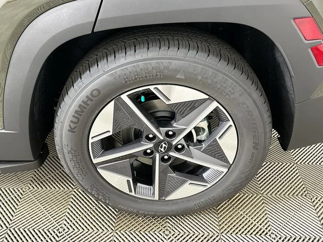 New 2026 Hyundai TUCSON SEL