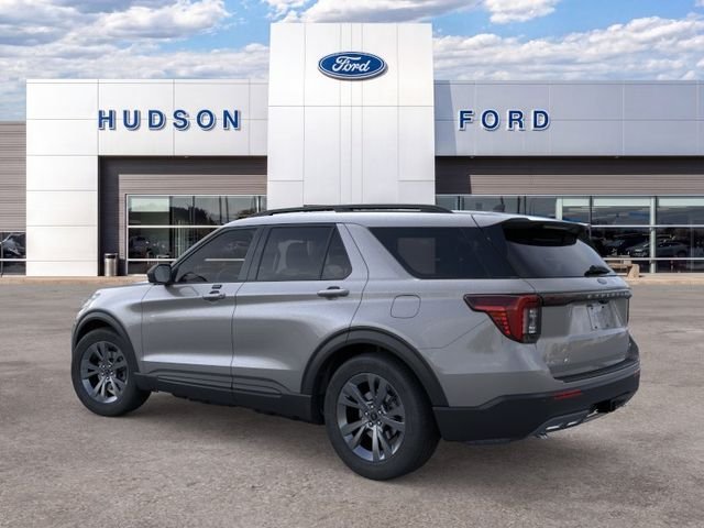 New 2026 Carbonized Gray Metallic Ford Active image 4