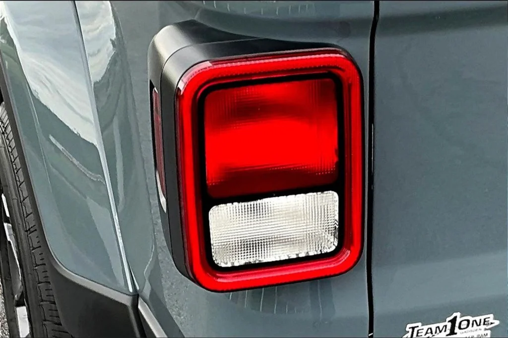 2025 Jeep Gladiator Sport S - Photo 30