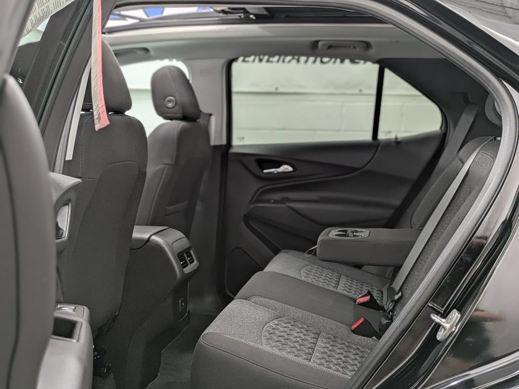 Used 2023 MOSAIC BLACK METALLIC Chevrolet LT image 10