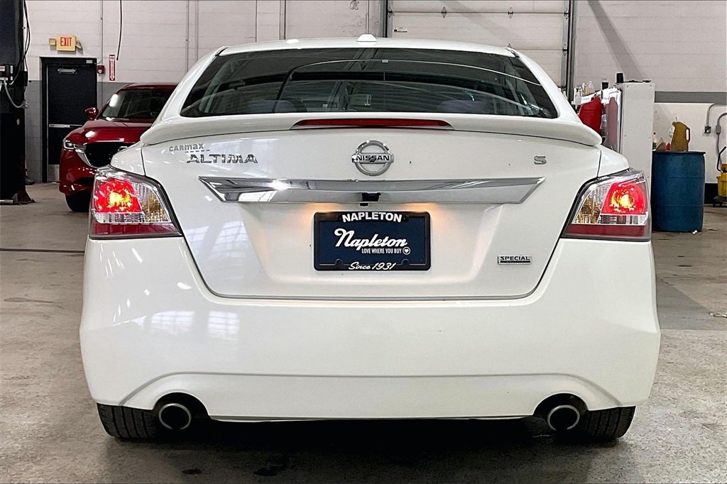 2015 NISSAN ALTIMA - Image 2