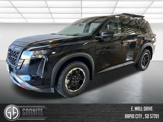 2026 Nissan Pathfinder Rock Creek 4WD's photo