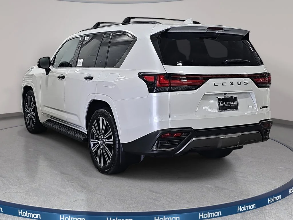 New 2026 Eminent White Pearl Lexus LUXURY image 7