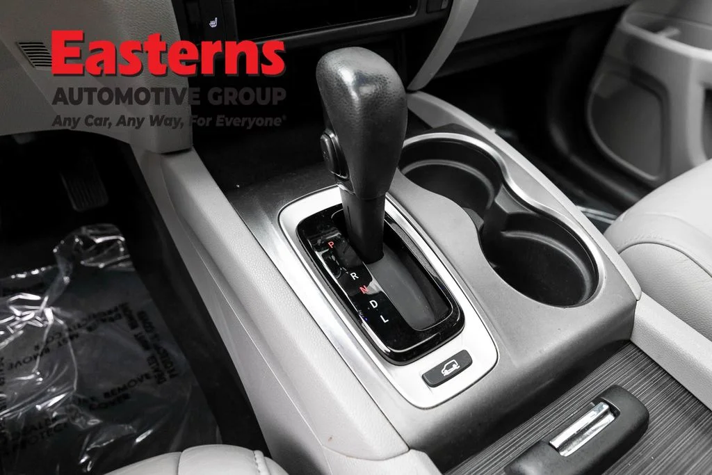 Used 2019 Black Honda EX-L image 13