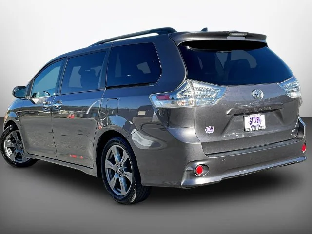 Used 2019 Gray Toyota SE image 4