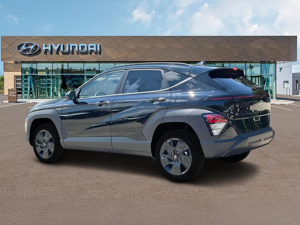 New 2027 Black Hyundai SEL Sport image 4