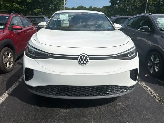 Used 2023 Pure White Volkswagen Standard image 3
