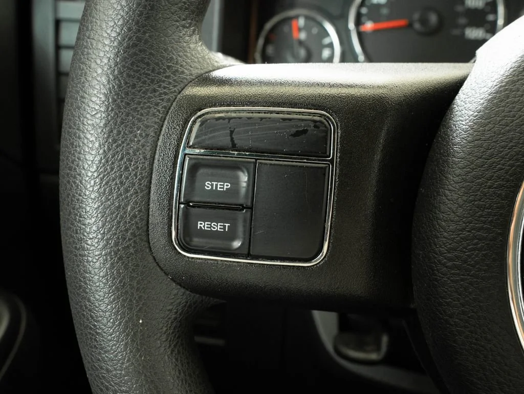 Used 2012 Bright White Clearcoat Jeep Sport image 25