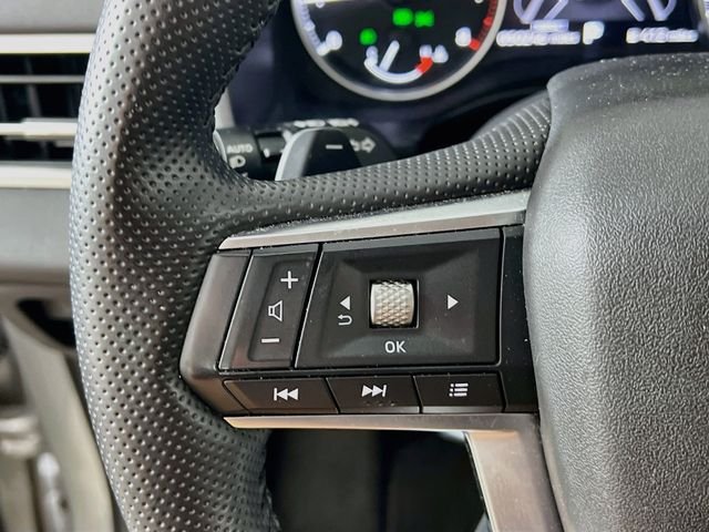 2025 Mitsubishi Outlander SE - Photo 13