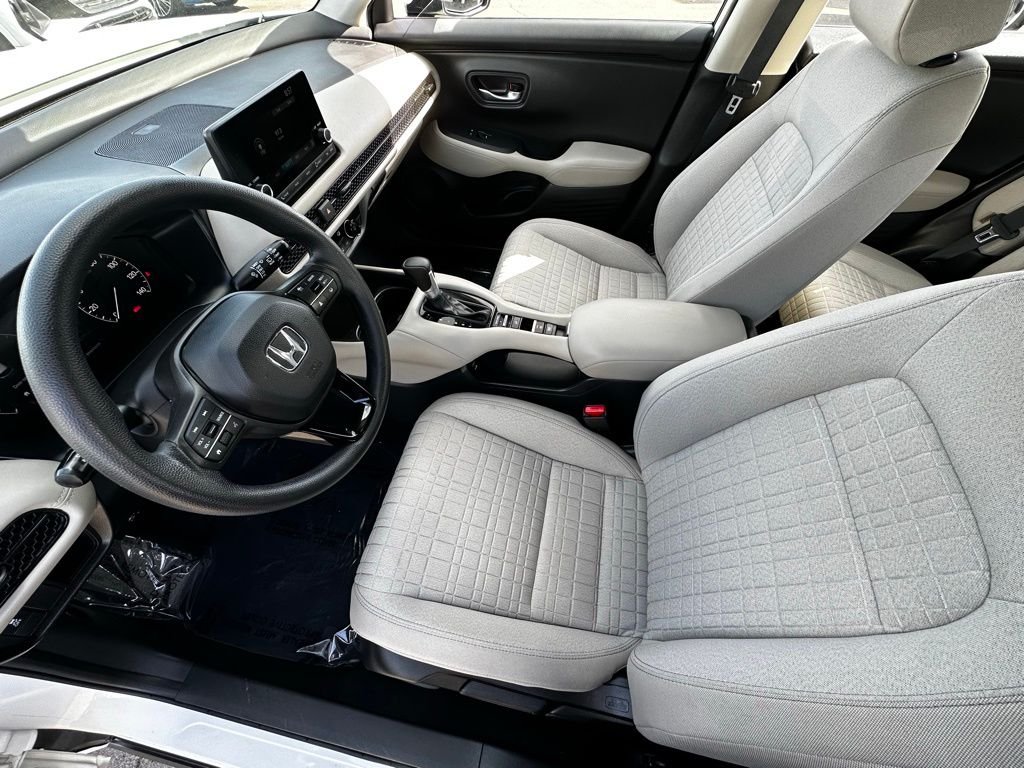 2024 Honda HR-V LX - Photo 13
