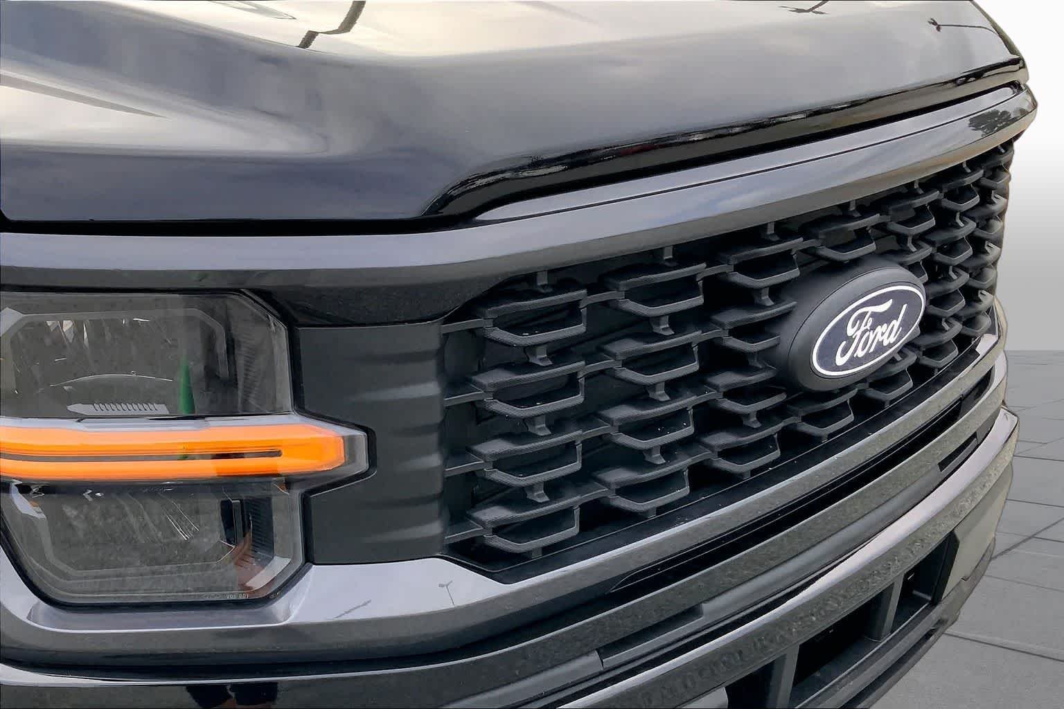 Used 2025 Agate Black Metallic Ford STX image 46