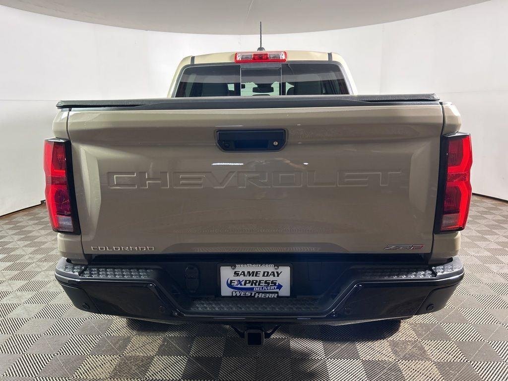 Used 2024 Sand Dune Metallic Chevrolet ZR2 image 7