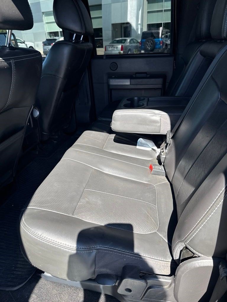 Used 2011 Tuxedo Black Metallic Ford Lariat image 3