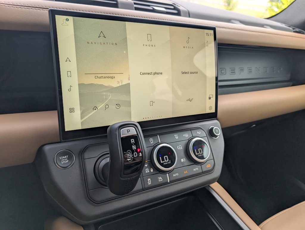 New 2026 Carpathian Grey Land Rover X-Dynamic SE image 30