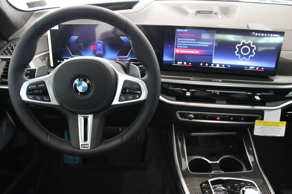 New 2027 Tanzanite Blue II Metallic BMW M60i image 5