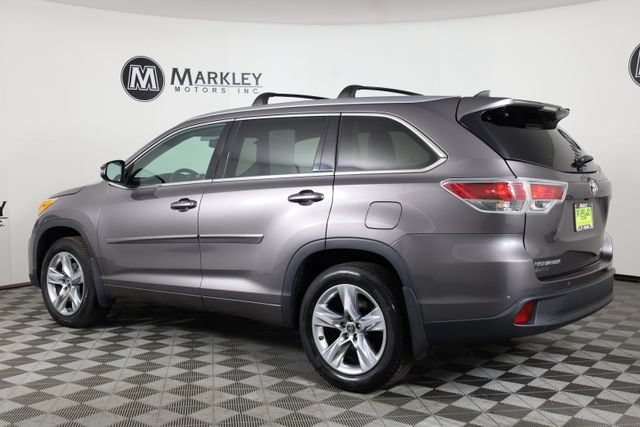 Used 2016 Gray Toyota Limited V6 image 44
