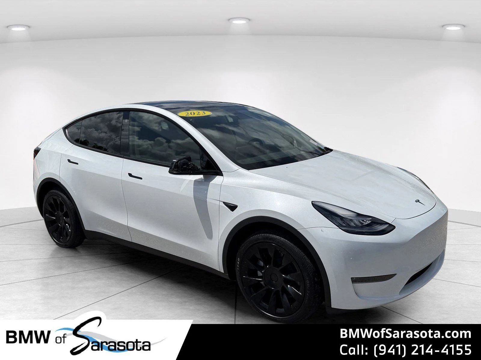 2023 Tesla Model Y Long Range Dual Motor All-Wheel Drive's photo
