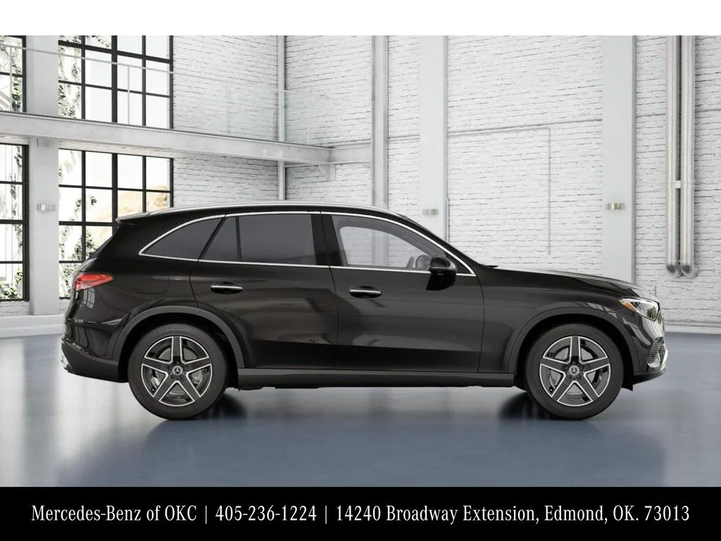 New 2026 Black Mercedes-Benz GLC 300 image 2