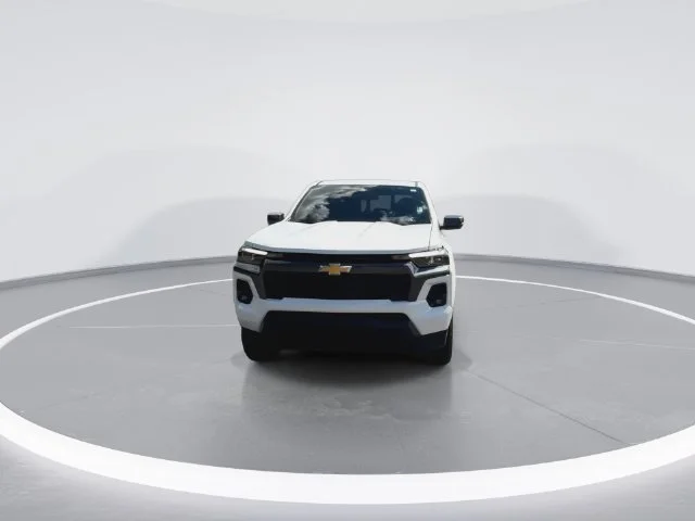 Used 2026 White Chevrolet LT image 3