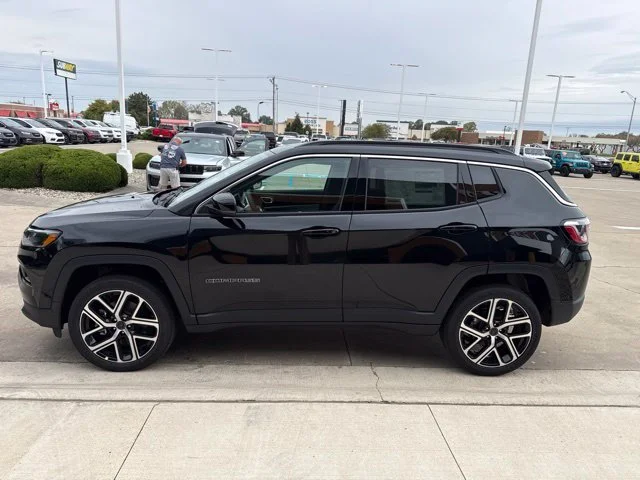 New 2027 Black Jeep Limited image 8